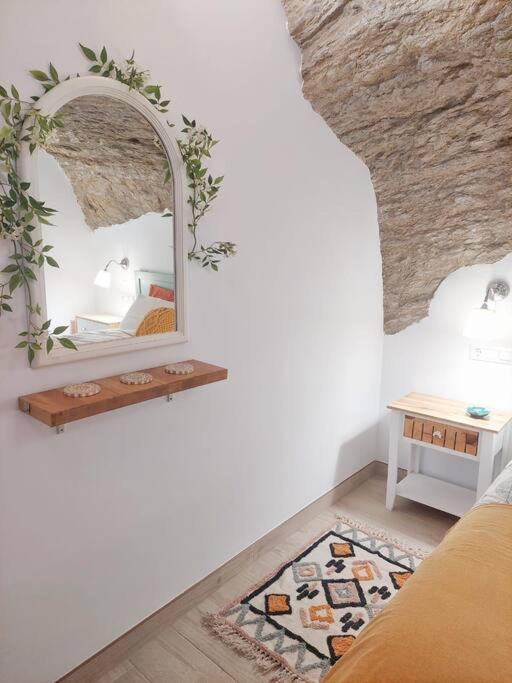 Casa Cueva La Luna Setenil De Las Bodegas المظهر الخارجي الصورة