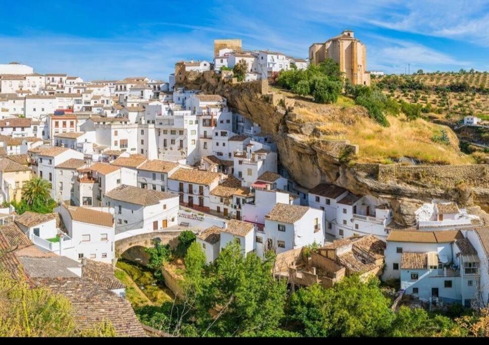 Casa Cueva La Luna Setenil De Las Bodegas المظهر الخارجي الصورة